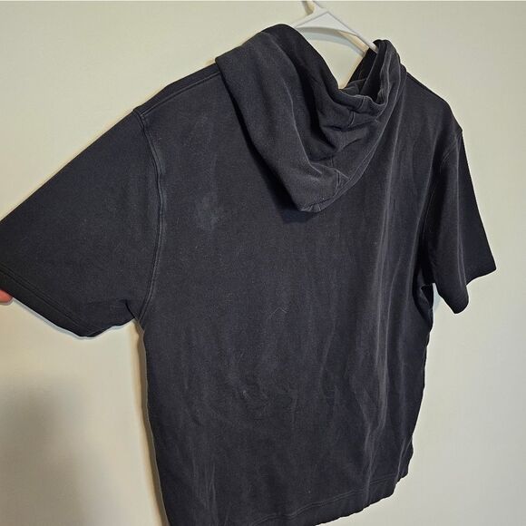 Black Hugo Boss Hoodie Tee Shirt lightweight - Picture 4 of 4